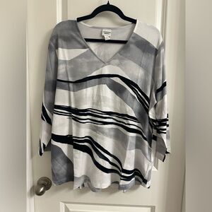 Chico’s Basic 3/4 Sleeves Tee SZ 3 V Neck Top Color Gray/ White